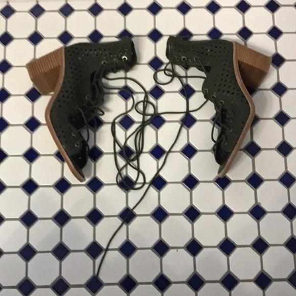 New Free People Lahaina Woven Heels Green 9 - Picture 8 of 16